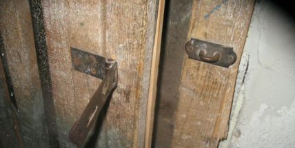 Ze sklepa odcizil kočárek a dětské odrážedlo