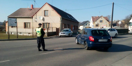 Nehoda na Rožmitálské komplikuje provoz