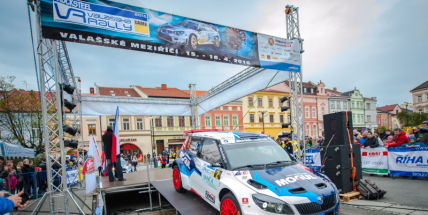 Příbramský jezdec Černý vítězem Valašské Rally