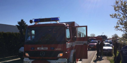 Hasiči řeší podezření na únik plynu ve Strakonické ulici