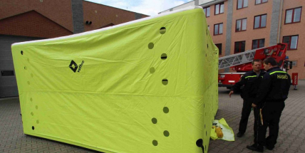 Zastupitelé zřejmě přispějí hasičům 300 tisíc na nákup seskokové matrace