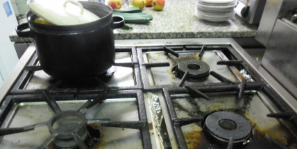 Hygiena kontrolovala Restauraci U Chudáčka v Žežicích