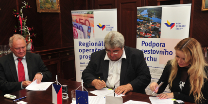 Do středočeských obcí a měst půjde 850 milionů korun z Regionálního operačního programu