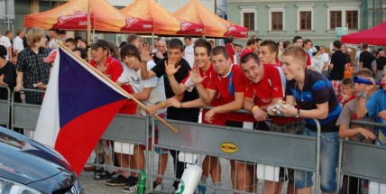 Čechy na ME ve fotbale můžete sledovat na velkoplošné projekci