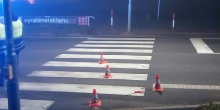 Policie znovu kontrolovala chodce, většina z nich používala reflexní prvky