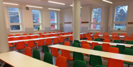 Školní kuchyně v ulici Bratří Čapků byla včera slavnostně otevřena