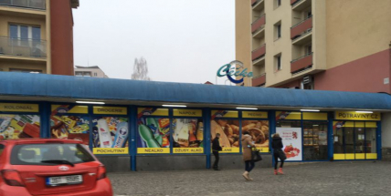 Policie pátrá po zloději, který vykradl potraviny Céčko