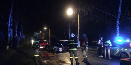 Aktuálně: Nehoda dvou vozů se zraněním uzavřela Žežickou ulici