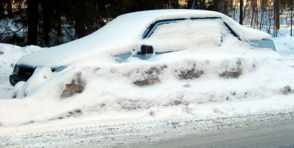 Za neočištěné auto od sněhu hrozí i pokuta