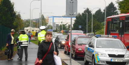 Zebra se za tebe nerozhlédne