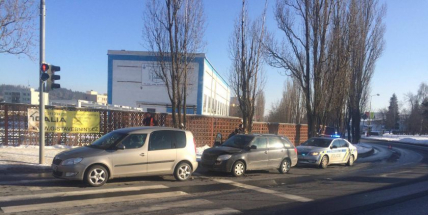 Nehoda komplikuje dopravu v Žežické ulici