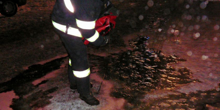 Únik hydraulického oleje byl důvodem výjezdu hasičů