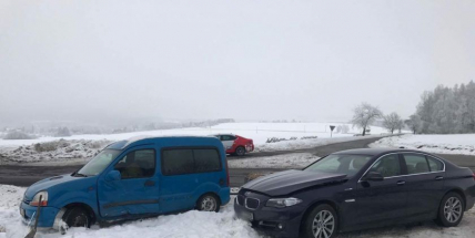 U Voltuše se srazilo BMW s Renaultem