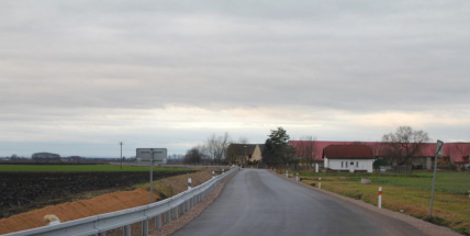 Kraj chce investovat do silnic druhé a třetí třídy, i u Kamýku na Příbramsku
