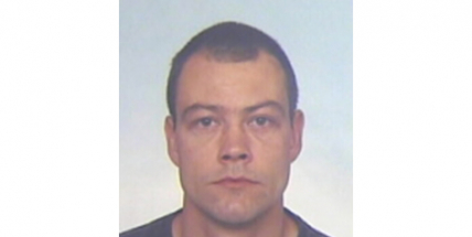 Policie vyhlásila pátrání po muži, který neplatí výživné