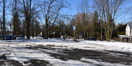 Na Hvězdičce se otevřelo nové parkoviště, nabízí 30 parkovacích míst