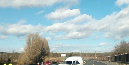 Felicie na dálnici skončila ve svodidlech