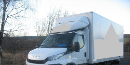 Vysál naftu přímo z dodávky