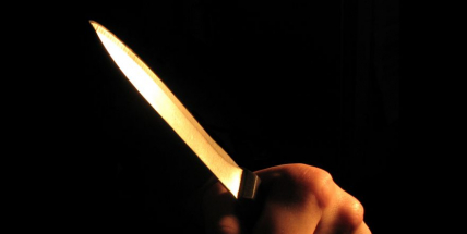 Policie vyšetřuje pobodání jednašedesátiletého muže na Příbramsku