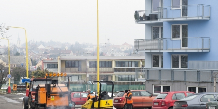 Opravy výtluků začnou v polovině dubna