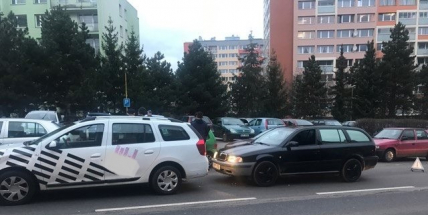 Ke dvěma drobným nehodám došlo dnes v podvečer v Příbrami a v Sedlčanech