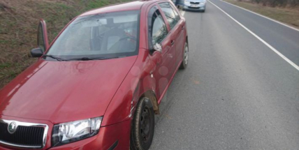 Policie hledá svědky dopravní nehody u Dublovic