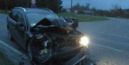 Aktuálně: U Milína došlo ke střetu dvou vozů