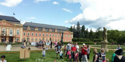 Dobříšský zámek získal peníze na obnovu francouzského parku a zámecké oranžerie