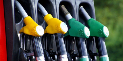 Ceny pohonných hmot ve středních Čechách stagnují