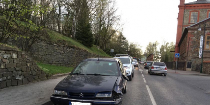 Aktuálně: Nehoda v Husově ulici komplikuje provoz