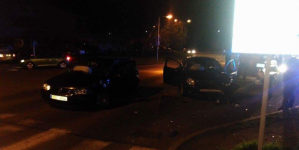 Policisté prošetřují nehodu v ulici Edvarda Beneše