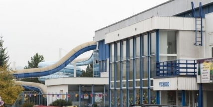 V příbramském bazénu můžete navštívit cvičení Aquagym a další cvičební programy