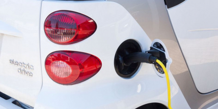 Město uvažuje o ekologických automobilech, ale nemá zatím žádnou nabídku