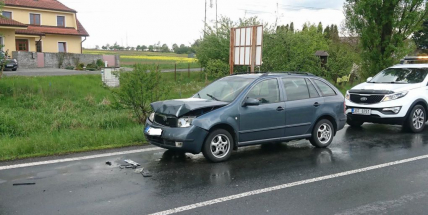 Právě teď: V Chraštičkách havarovaly tři vozy.