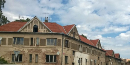 Cena domů v Březnické je stanovena na téměř čtyři a půl milionu korun