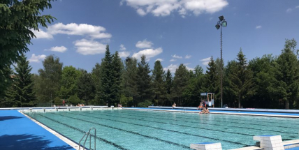 FOTO DNE: Venkovní bazén je otevřen