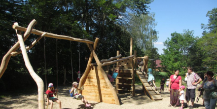 Nový lesopark v Petrovicích je určený místním i turistům