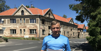 Domy v Březnické se začnou opravovat ještě letos, říká jejich nový majitel