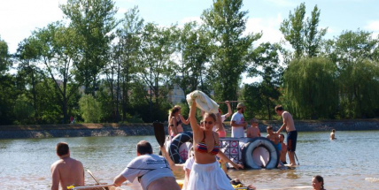Neckyáda i country festival přilákaly na Novák stovky lidí