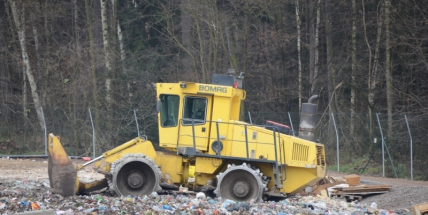 Město nejspíš zdemoluje budovy u skládky Bytíz