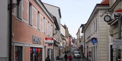 Zítra a pozítří budou mít obchody otevřeno, obchodníci i zákazníci jsou zmatení