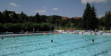 Dnes si můžete v bazénu vyzkoušet potápění pod dohledem odborníků