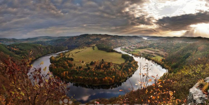 Zítra se poprvé lidé podívají na Podkovu i Orlickou přehradu z nové rozhledny