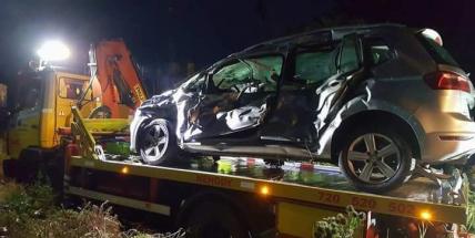 U Lochovic včera smetl vlak auto