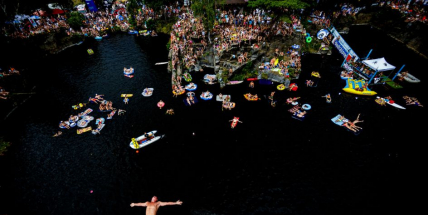Nejsilnější skokanská účast, vyšší skoky a hudební program, to je letošní Desperados Highjump