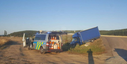 Viník nehody chtěl podplatit policisty v eurech