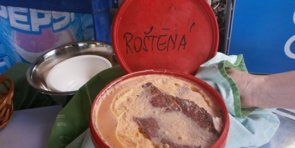 Ve stánku River Marina na Nové Živohošti zasahovala hygiena