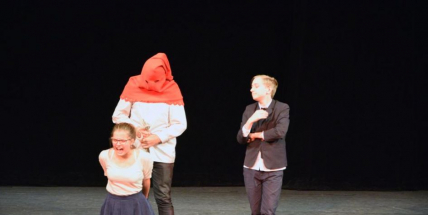 Den divadla Gymnázia pod Svatou Horou oslavil letos desáté výročí