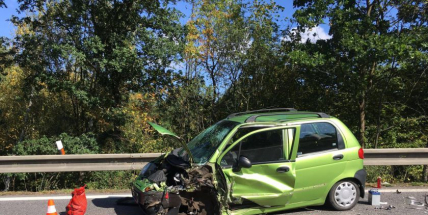 U Rožmitálu kolabuje doprava, vážná dopravní nehoda se zraněním komplikuje průjezd po této komunikaci