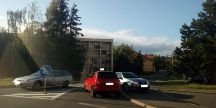 Nedání přednosti v jízdě bylo příčinou střetu